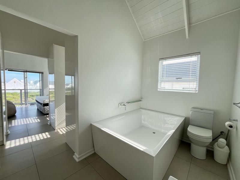 4 Bedroom Property for Sale in Dwarskersbos Western Cape